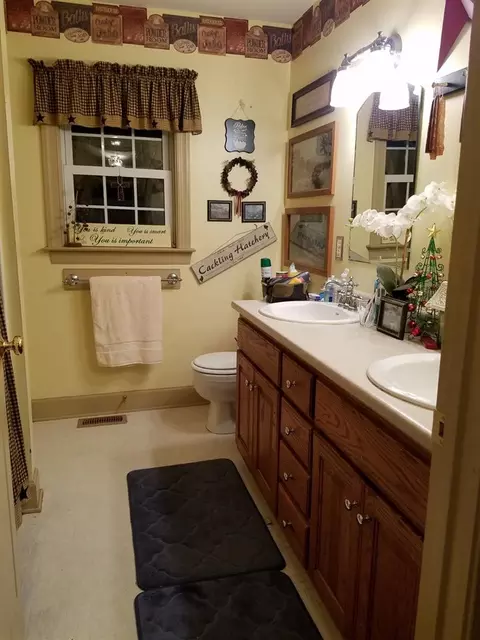 2363 Junior Rd, Kenly, NC 27542 photo 18
