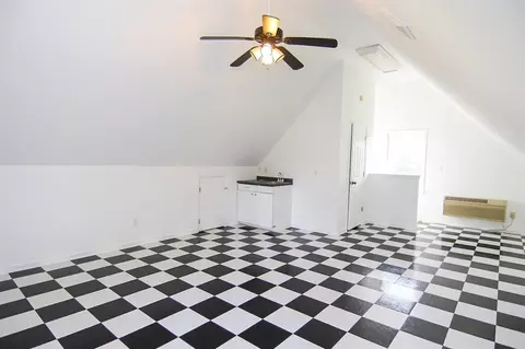 301 Kingston St, Pine Level, NC 27568 photo 14