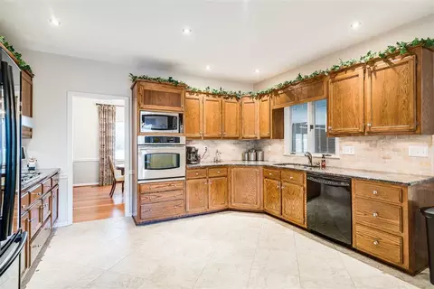 5 Chippers Way, Durham, NC 27705 photo 8