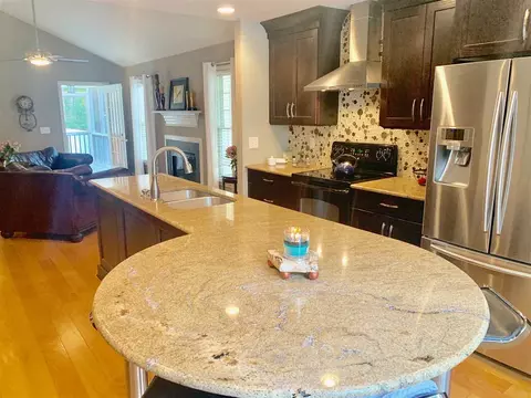 112 Melksham Rd, Wake Forest, NC 27587 photo 2