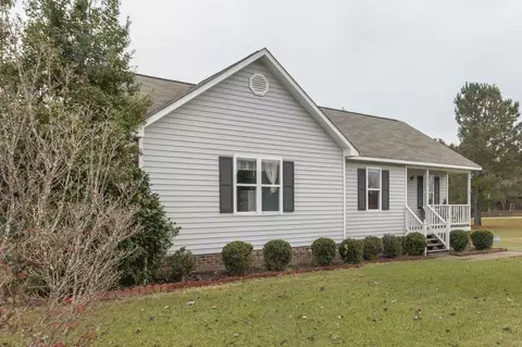 112 Tower Dr, Angier, NC 27501 photo 2