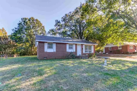 110 Crest Rd, Cary, NC 27513 photo 1