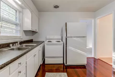 110 Crest Rd, Cary, NC 27513 photo 9