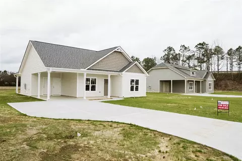 204 N 6th St, Erwin, NC 28339 photo 2