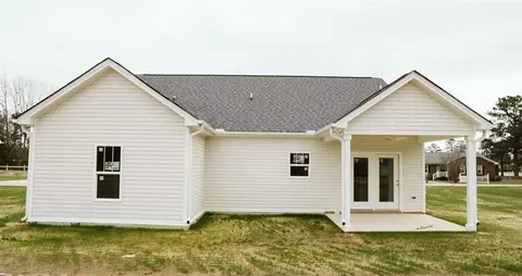 204 N 6th St, Erwin, NC 28339 photo 3