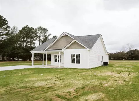 204 N 6th St, Erwin, NC 28339 photo 1
