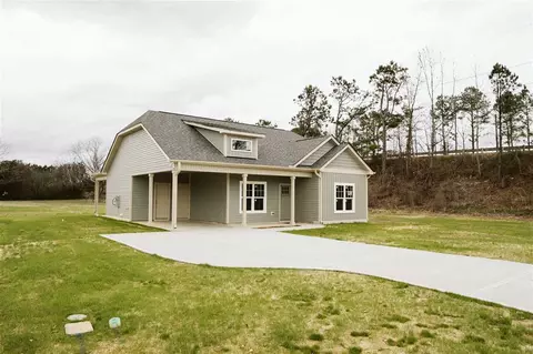 206 N 6th St, Erwin, NC 28339 photo 3
