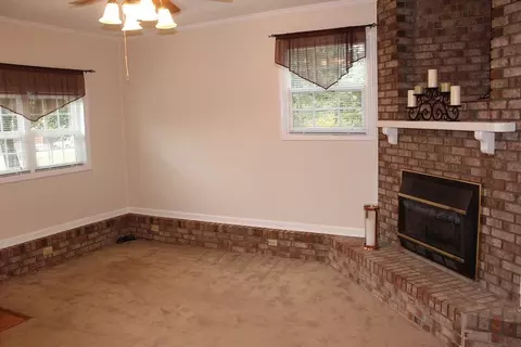 606 Shiloh Dr, Durham, NC 27703 photo 10