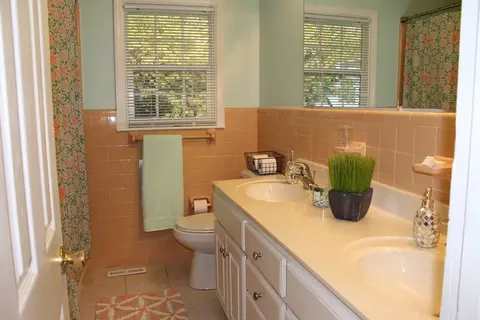 606 Shiloh Dr, Durham, NC 27703 photo 11