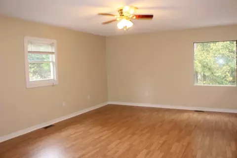 606 Shiloh Dr, Durham, NC 27703 photo 18