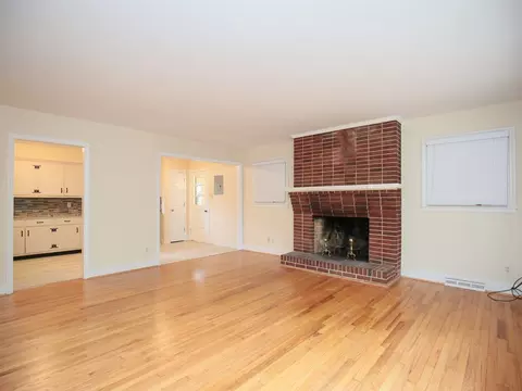 2249 Charlotte St, Durham, NC 27705 photo 3