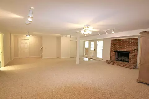 6814 Tryon Rd, Cary, NC 27518 photo 17