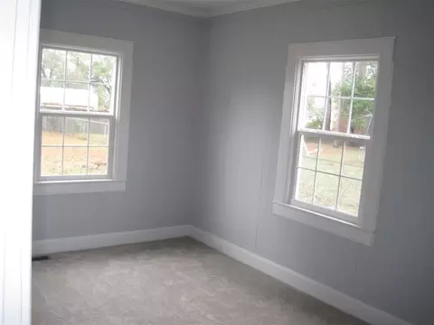 402 E H St, Erwin, NC 28339 photo 13