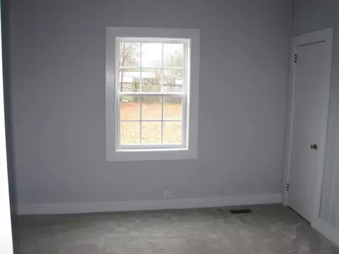 402 E H St, Erwin, NC 28339 photo 16