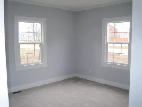 402 E H St, Erwin, NC 28339 photo 12