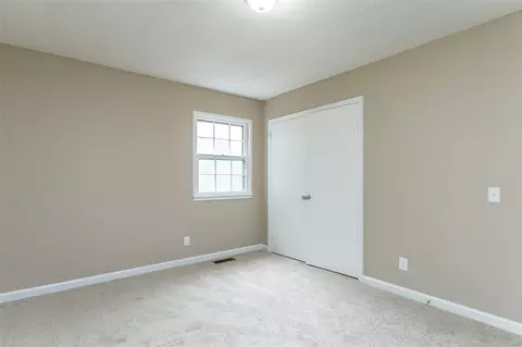 5829 Shamrock Rd, Durham, NC 27713 photo 10