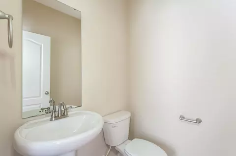 8 Piccadilly Ct, Durham, NC 27713 photo 8