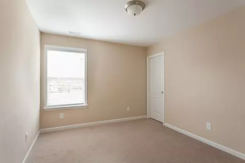 8 Piccadilly Ct, Durham, NC 27713 photo 23