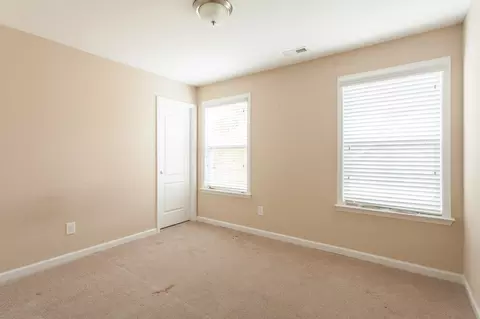 8 Piccadilly Ct, Durham, NC 27713 photo 24