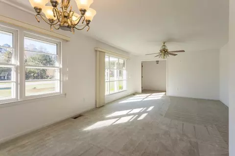 119 Castle Dr, Smithfield, NC 27577 photo 6