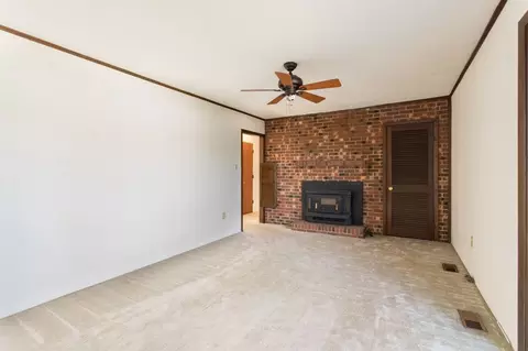 119 Castle Dr, Smithfield, NC 27577 photo 8