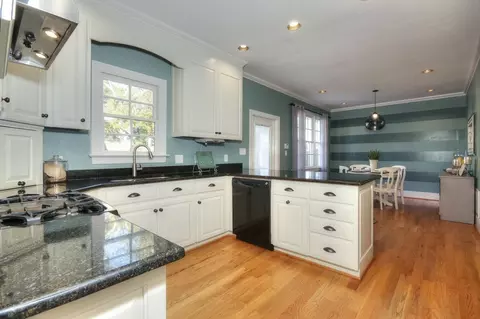 414 N Second St, Smithfield, NC 27577 photo 9