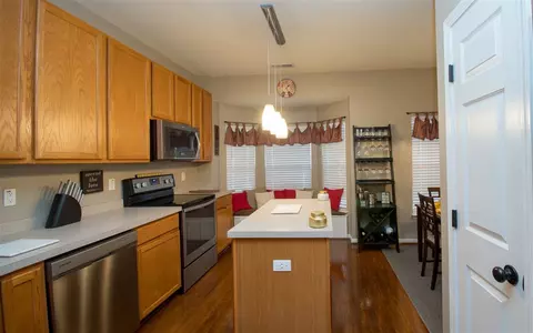 2771 Wyntercrest Ln, Durham, NC 27713 photo 9