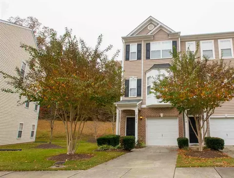 2771 Wyntercrest Ln, Durham, NC 27713 photo 1