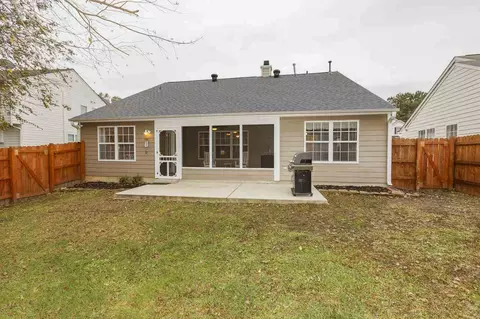 602 Brickstone Dr, Apex, NC 27502 photo 3