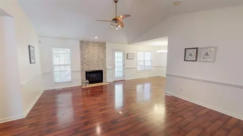 517 Wheeling Cir, Durham, NC 27713 photo 4