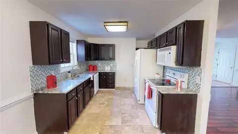517 Wheeling Cir, Durham, NC 27713 photo 10