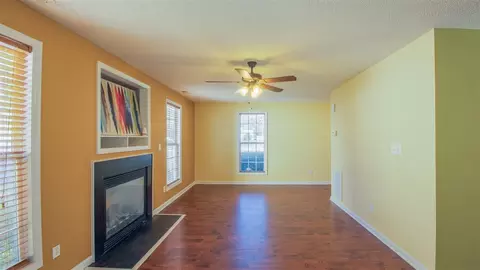 2803 Warren St, Durham, NC 27704 photo 10