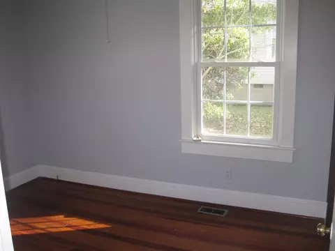 207 W E St, Erwin, NC 28339 photo 10