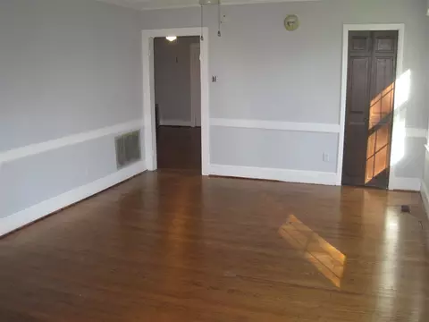 207 W E St, Erwin, NC 28339 photo 6