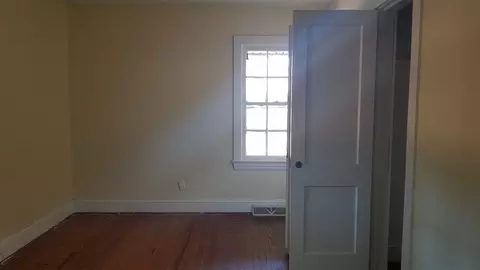 205 E Morgan St, Benson, NC 27504 photo 8