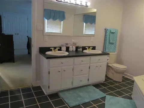 4054 Maple Ln, Stem, NC 27581 photo 16