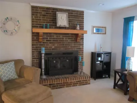 4054 Maple Ln, Stem, NC 27581 photo 9