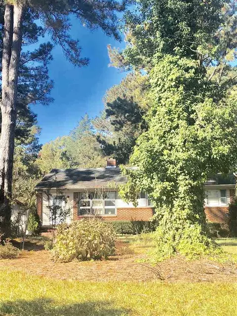 1407 Meadowbrook Dr, Garner, NC 27529 photo 3