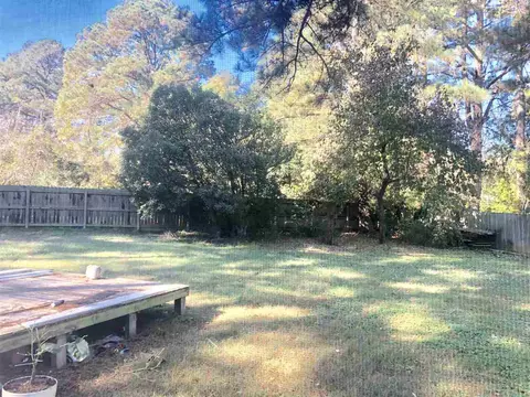 1407 Meadowbrook Dr, Garner, NC 27529 photo 4