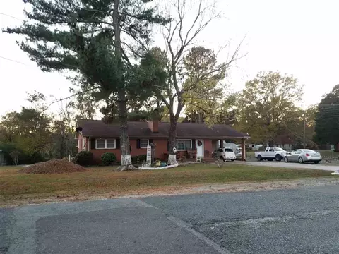 2202 Rada Dr, Durham, NC 27703 photo 1
