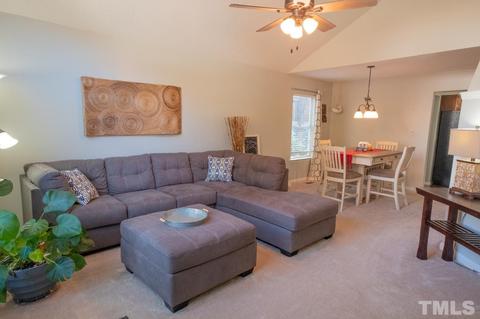 5012 Rolling Meadows Dr, Durham, NC 27703 photo 4