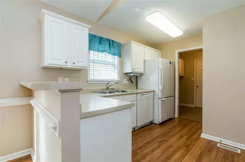 92 Buckingham Ct, Smithfield, NC 27577 photo 9