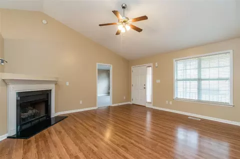 92 Buckingham Ct, Smithfield, NC 27577 photo 5