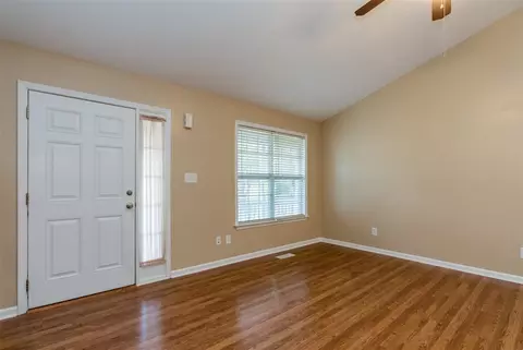 92 Buckingham Ct, Smithfield, NC 27577 photo 4
