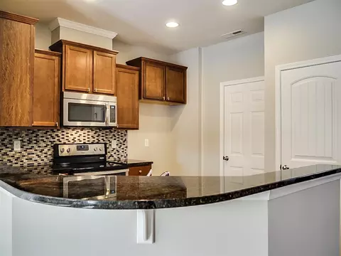538 Denhoff Dr, Cary, NC 27519 photo 3