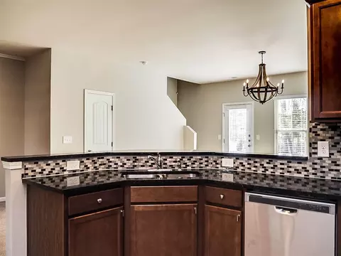 538 Denhoff Dr, Cary, NC 27519 photo 4