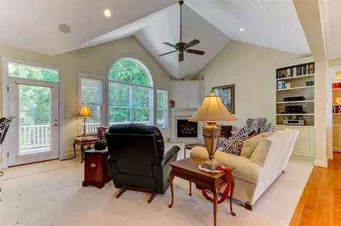 1012 Georgetowne Dr, Elon, NC 27244 photo 6
