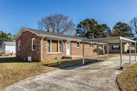 107 E Heath Ave, Smithfield, NC 27577 photo 3