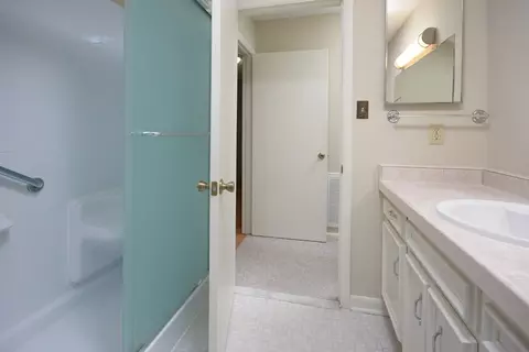 10 Glenmore Dr, Durham, NC 27707 photo 24