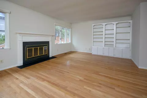 10 Glenmore Dr, Durham, NC 27707 photo 14